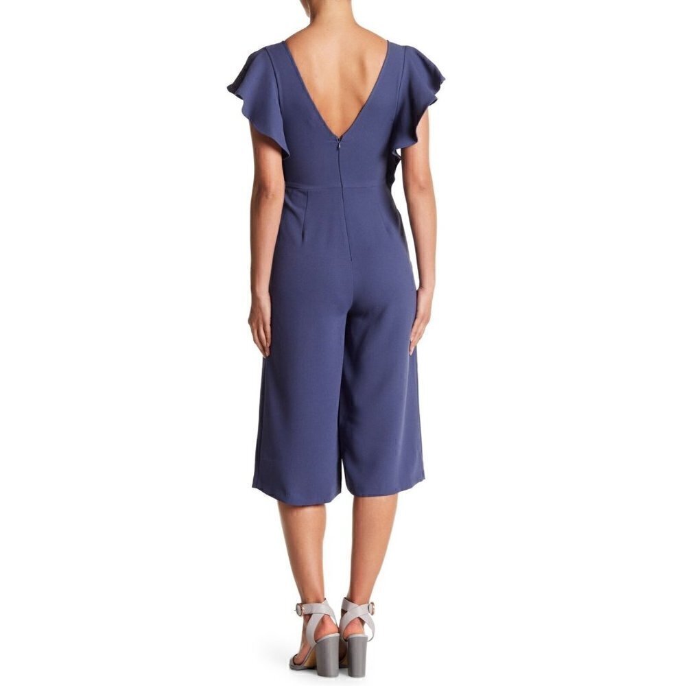 New BCBGeneration Ruffle-Sleeve Cropped Wide Leg Jumpsuit Size 4 - Picture 2 of 3